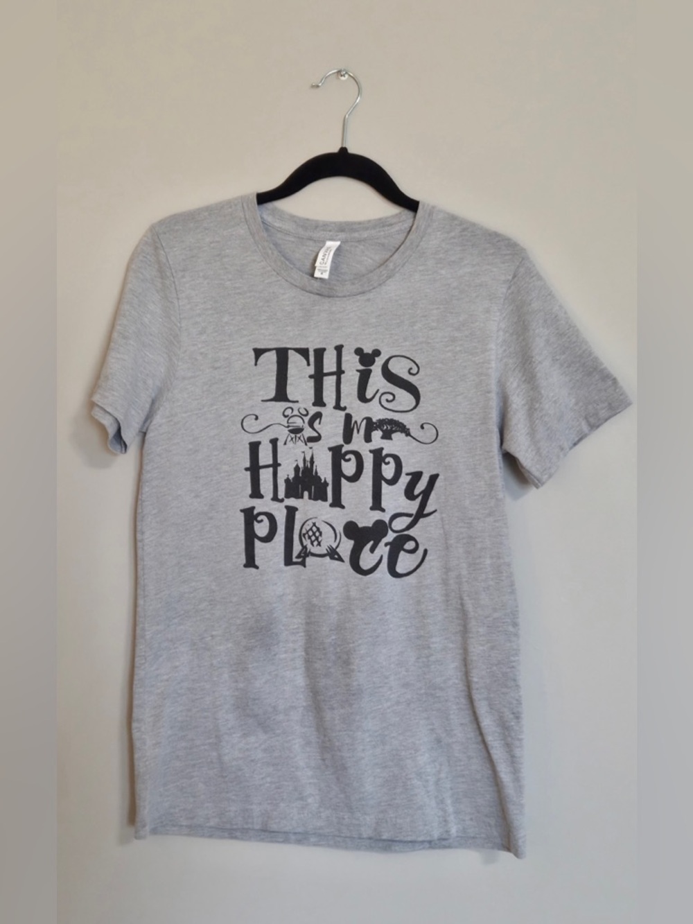 Women’s Size Medium Disney T-Shirt Gray